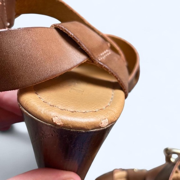 Limelight Women's Faux Wood Platform
High Heel Dress Sandals size 7 - Picture 8 of 8